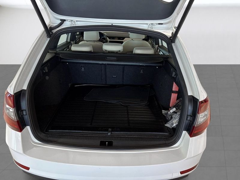 Skoda Octavia bild 12