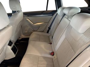 Skoda Octavia bild 7