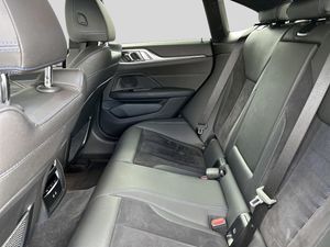 BMW i4 bild 14