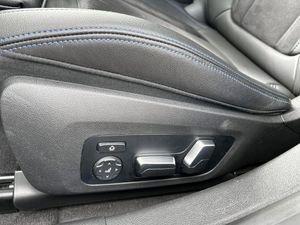 BMW i4 bild 13