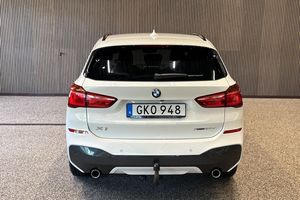 BMW X1 bild 8