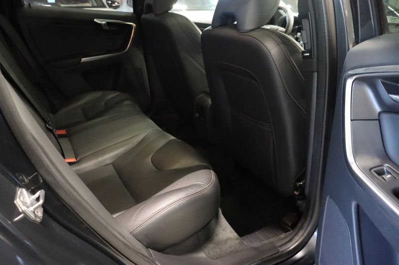 Volvo XC60 bild 13