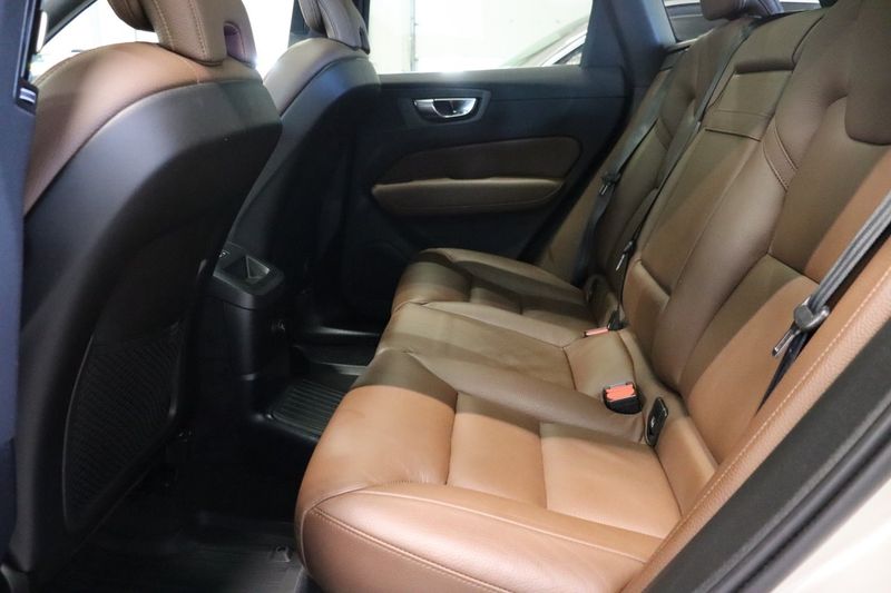 Volvo XC60 bild 13