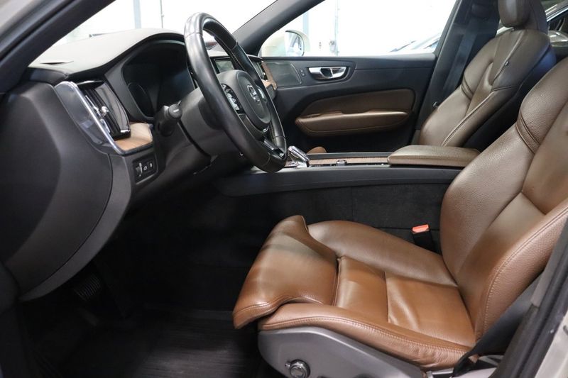 Volvo XC60 bild 11