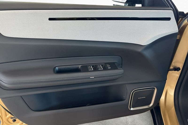 Polestar 4 bild 26