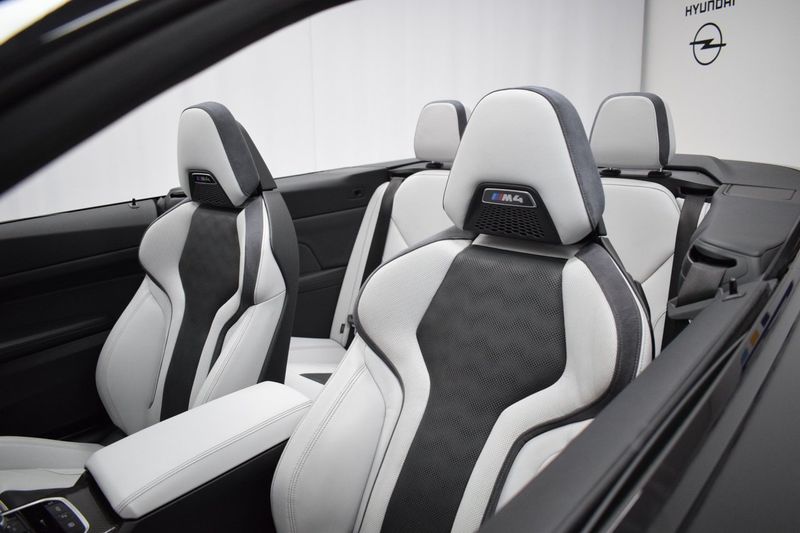 BMW M4 bild 26