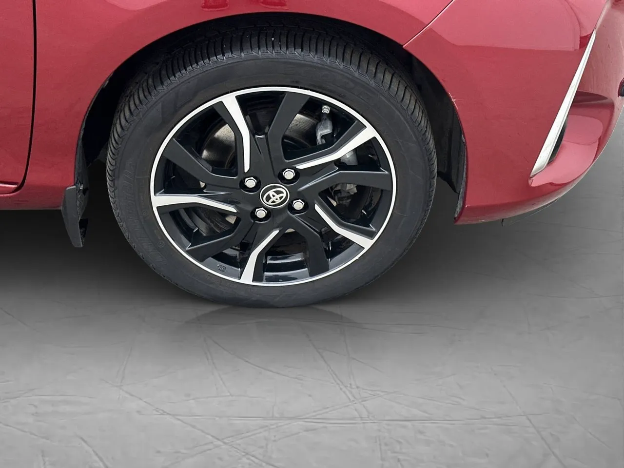 Vehicle image 21