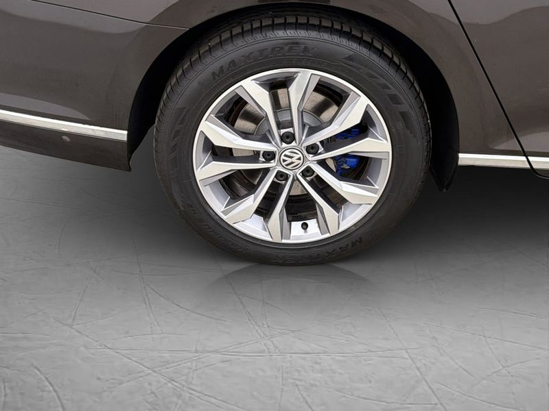Volkswagen Passat bild 27