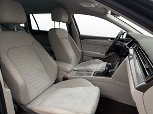 Volkswagen Passat bild 23