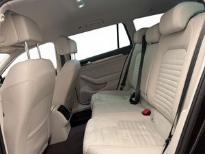 Volkswagen Passat bild 24
