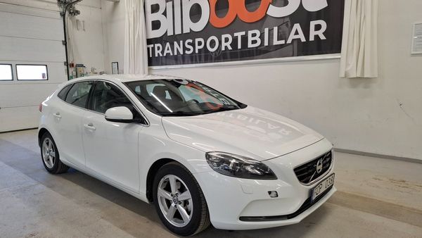 Volvo V40 D2 Momentum Euro 5 - 2014