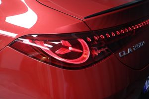 Mercedes CLA250 bild 9