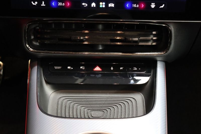 Mercedes CLA250 bild 24