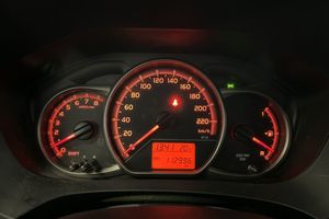 Toyota Yaris bild 14