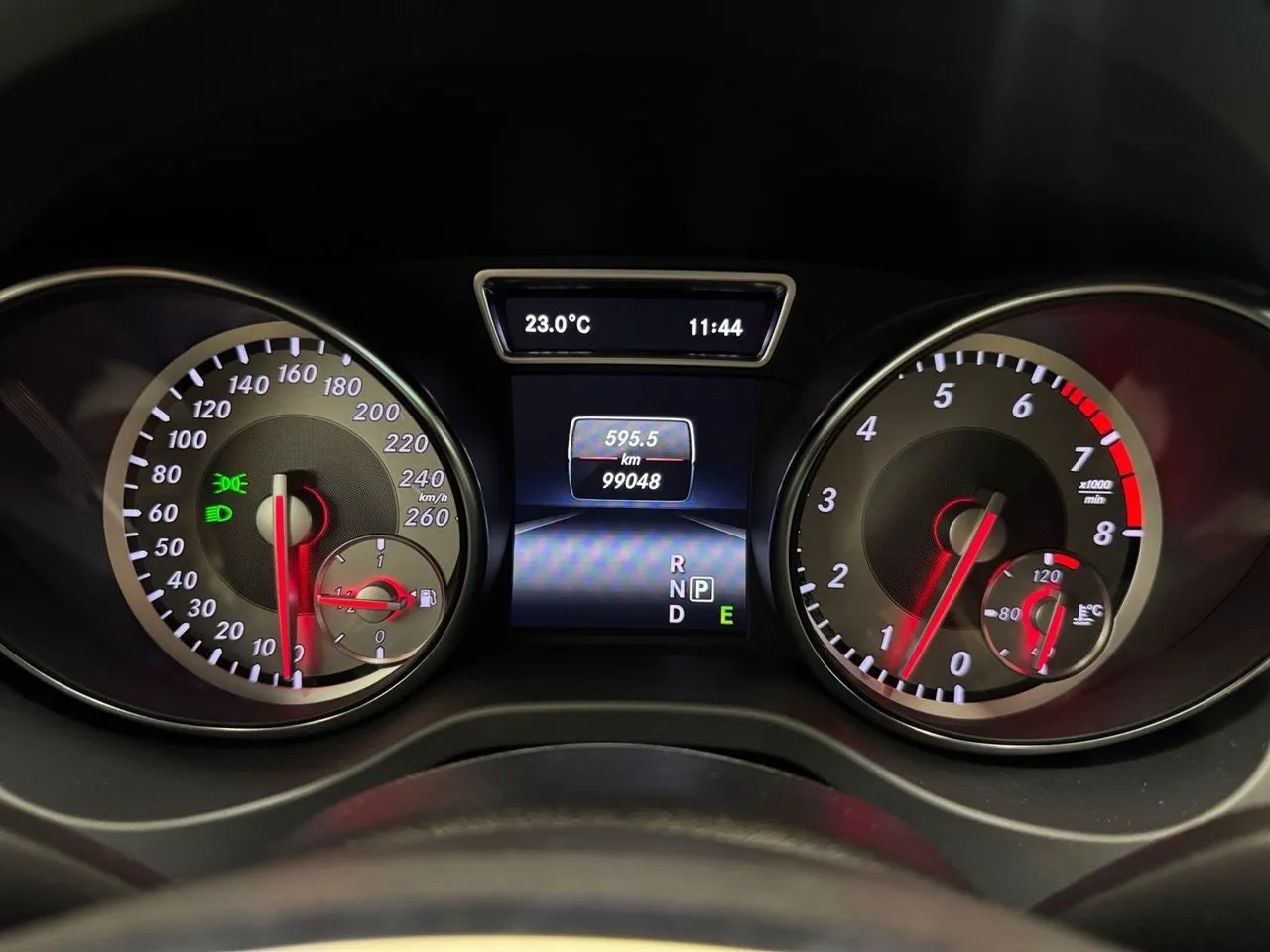 Vehicle image 11