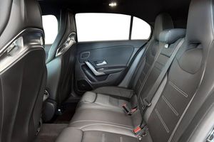 Mercedes A45 AMG bild 10