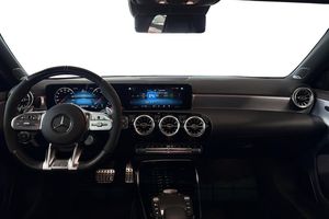 Mercedes A45 AMG bild 8