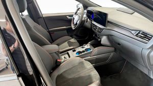 Ford Kuga bild 3