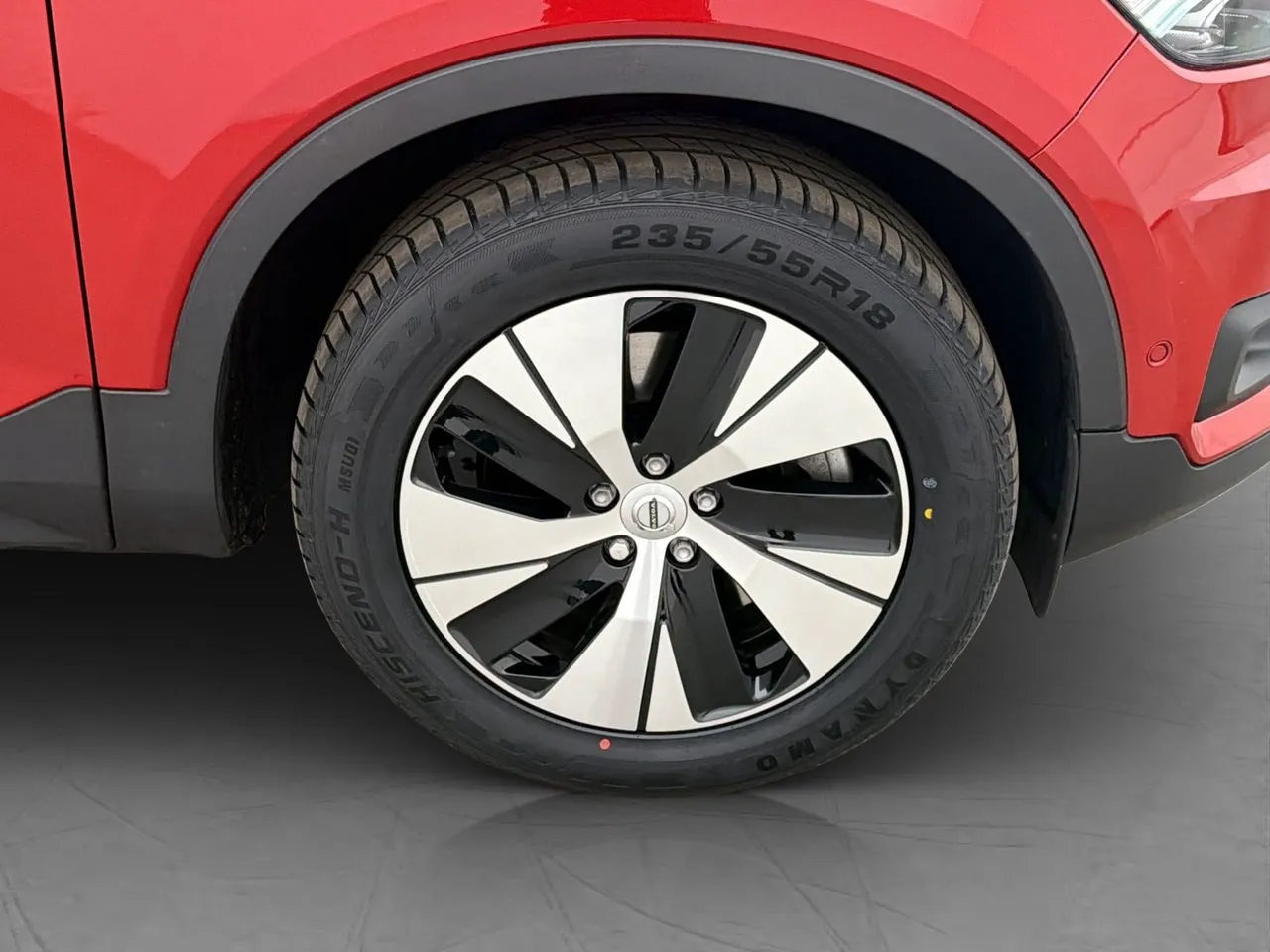 Vehicle image 36