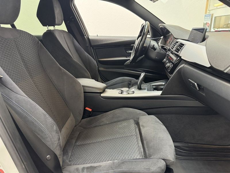 BMW 320 bild 18