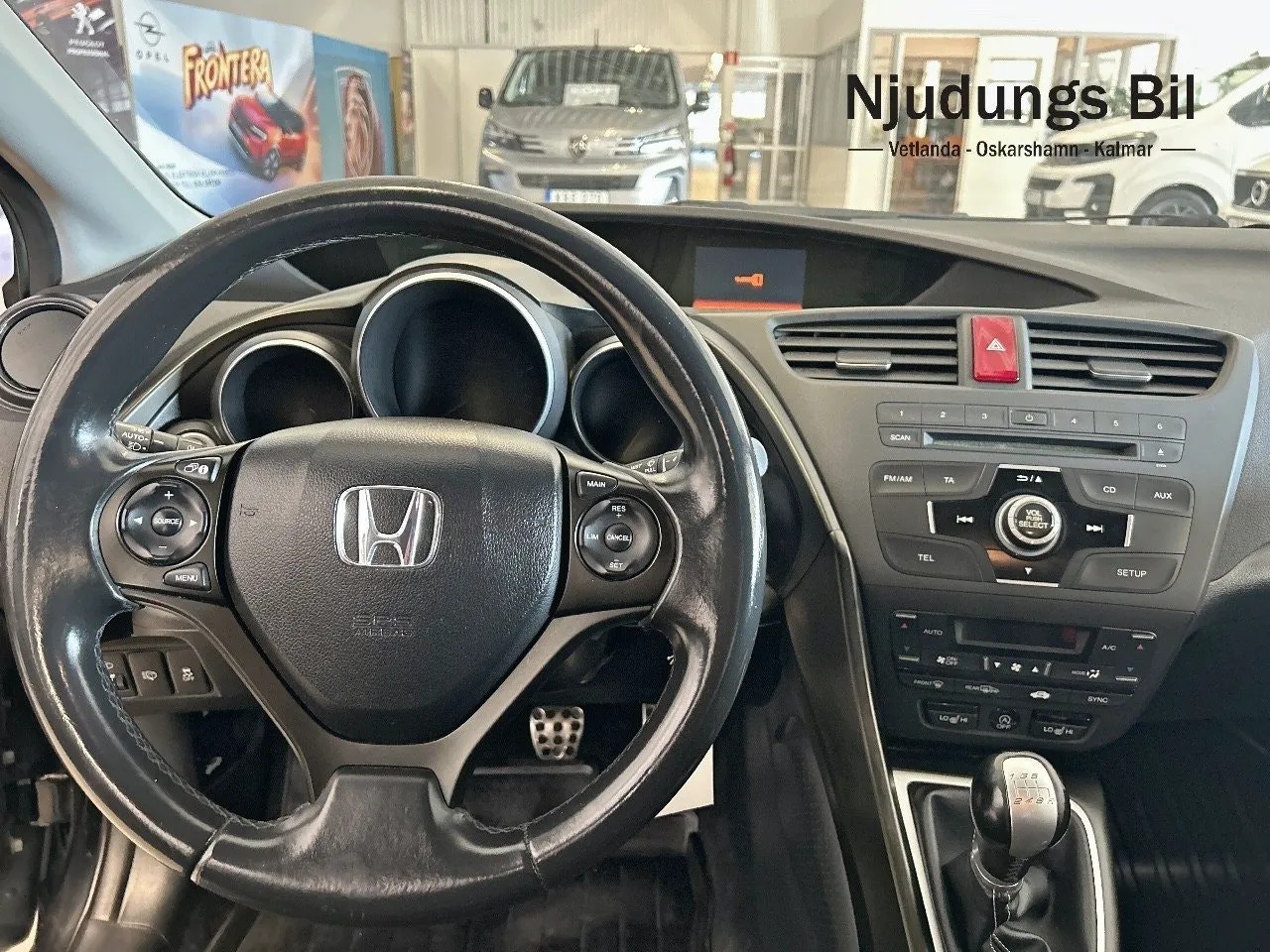 Vehicle image 8