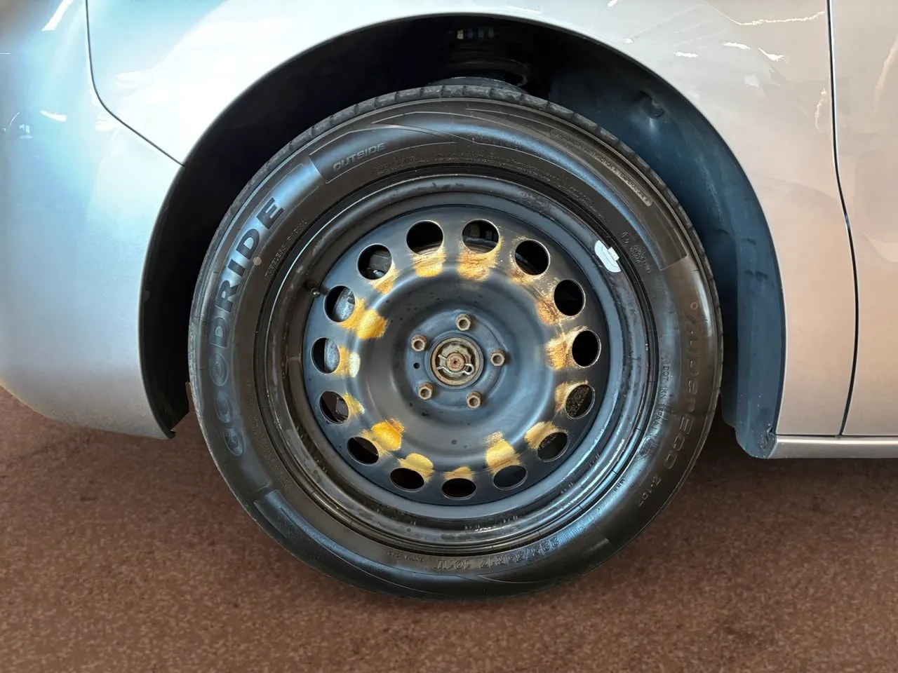 Vehicle image 8