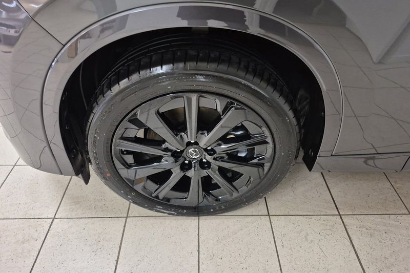 Mazda CX-80 bild 10