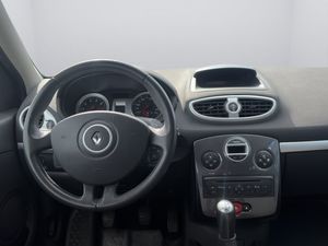 Renault Clio bild 14
