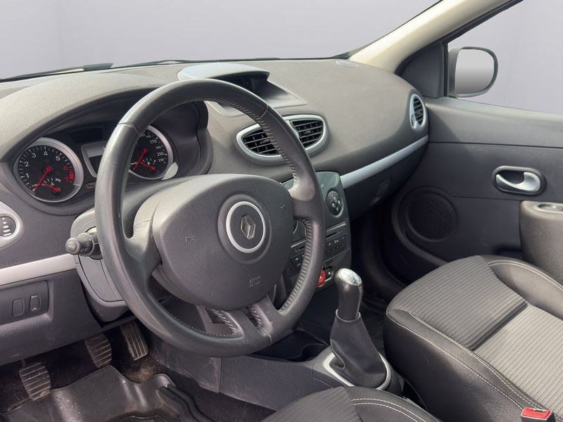 Renault Clio bild 12