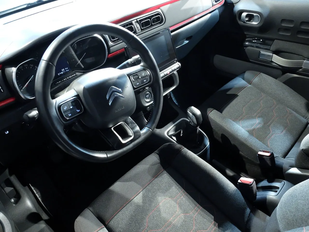 Vehicle image 8