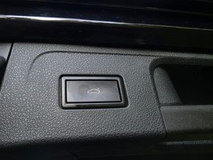 Volkswagen Passat bild 8