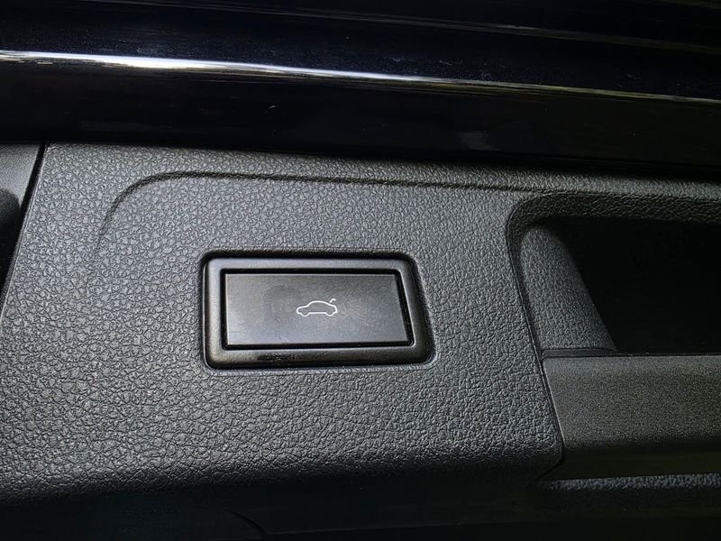Volkswagen Passat bild 8
