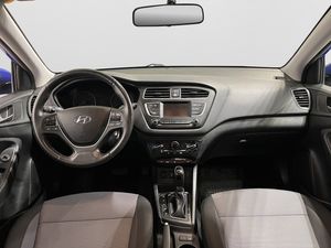 Hyundai i20 bild 12