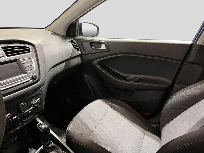 Hyundai i20 bild 15