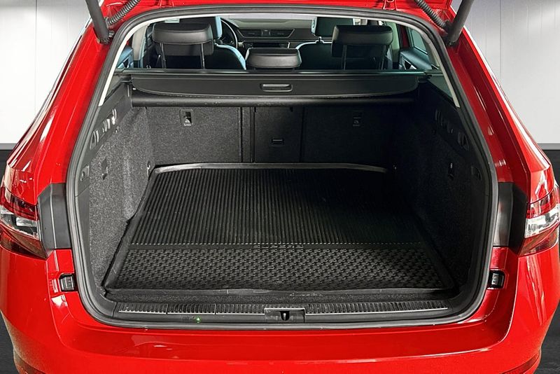 Skoda Superb bild 16