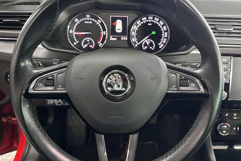 Skoda Superb bild 6