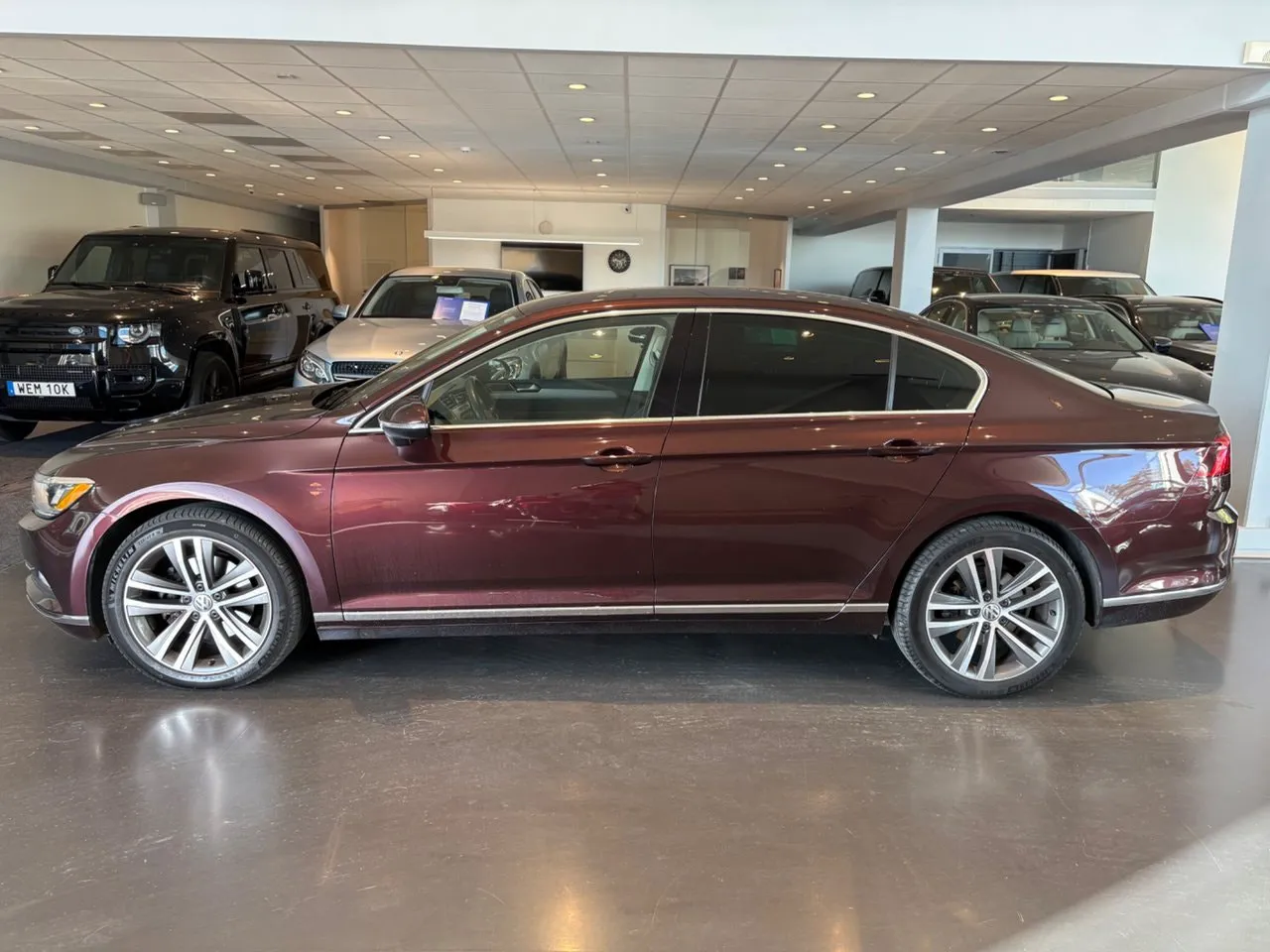 Vehicle image 1