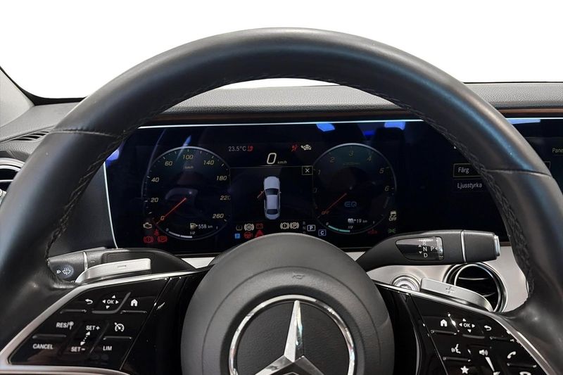 Mercedes E300 bild 8