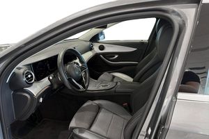 Mercedes E300 bild 12