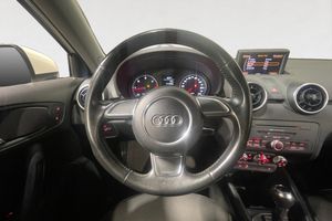 Audi A1 bild 13