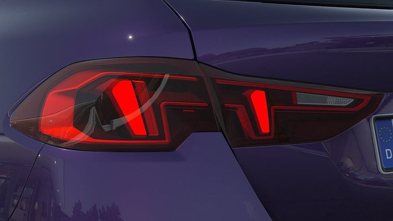 BMW 120 bild 7