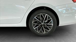 Skoda Octavia bild 4