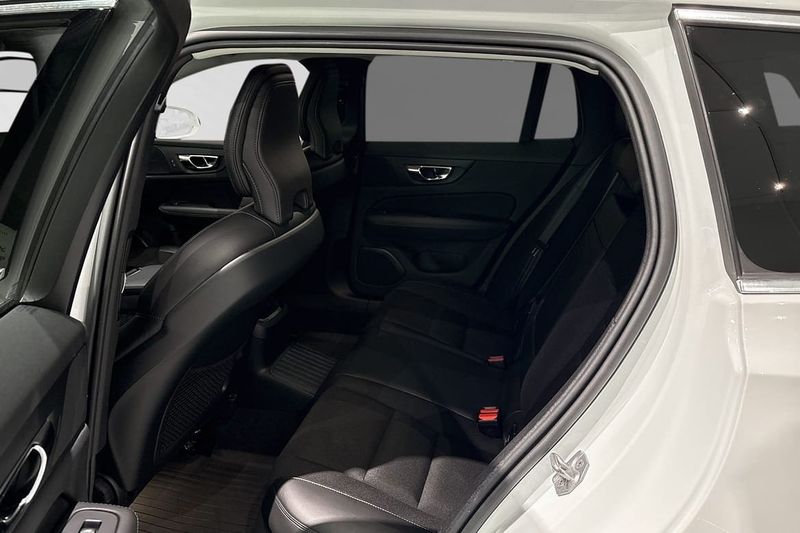 Volvo V60 bild 8