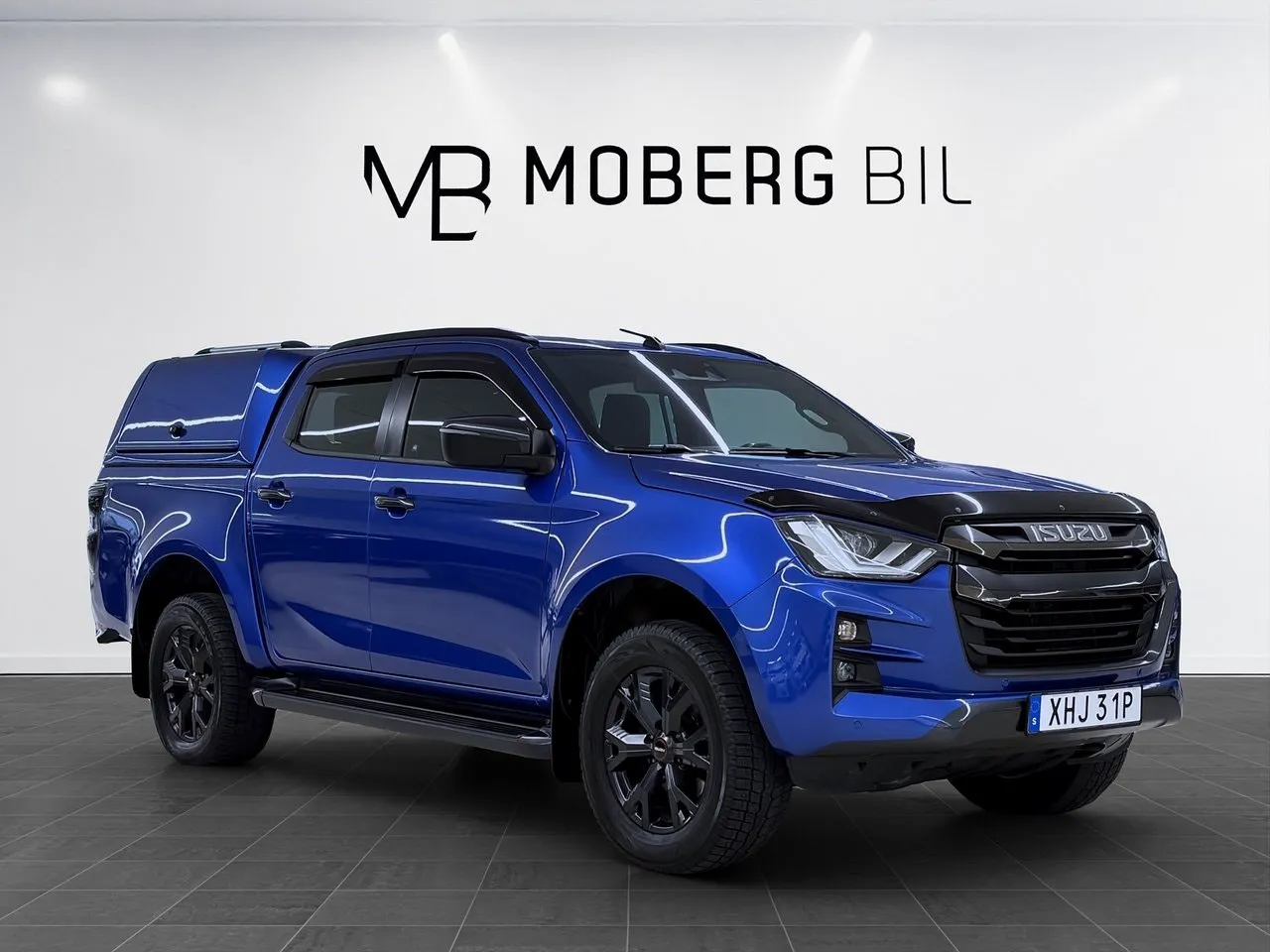 Vehicle image 6
