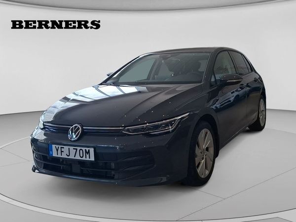 Volkswagen Golf LIFE 1.5 ETSI 150 HK 7 VXL DSG /värmare - 2025