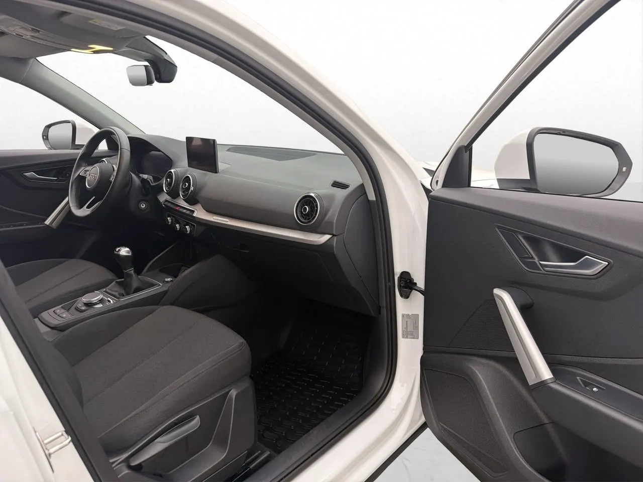 Vehicle image 21