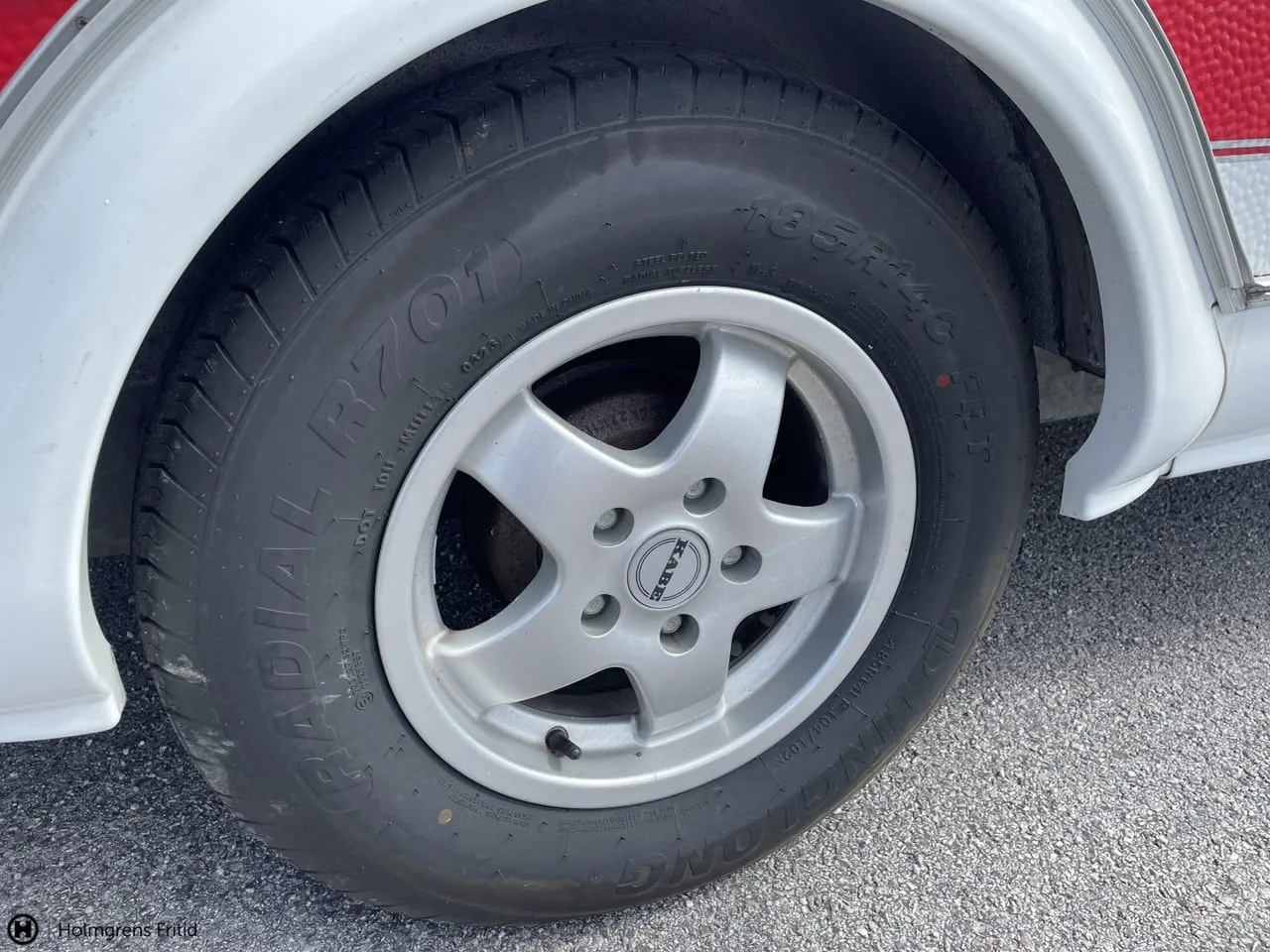 Vehicle image 17