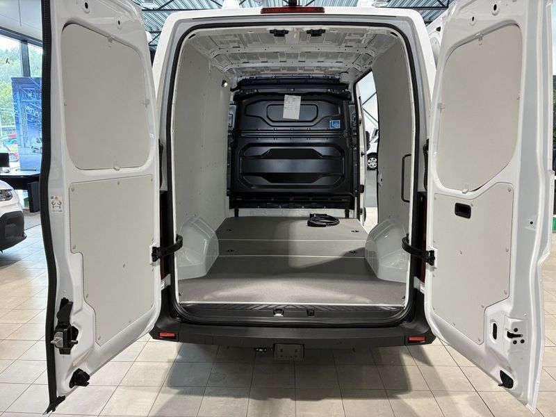 Nissan Interstar bild 6