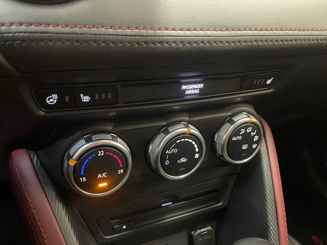 Vehicle image 22