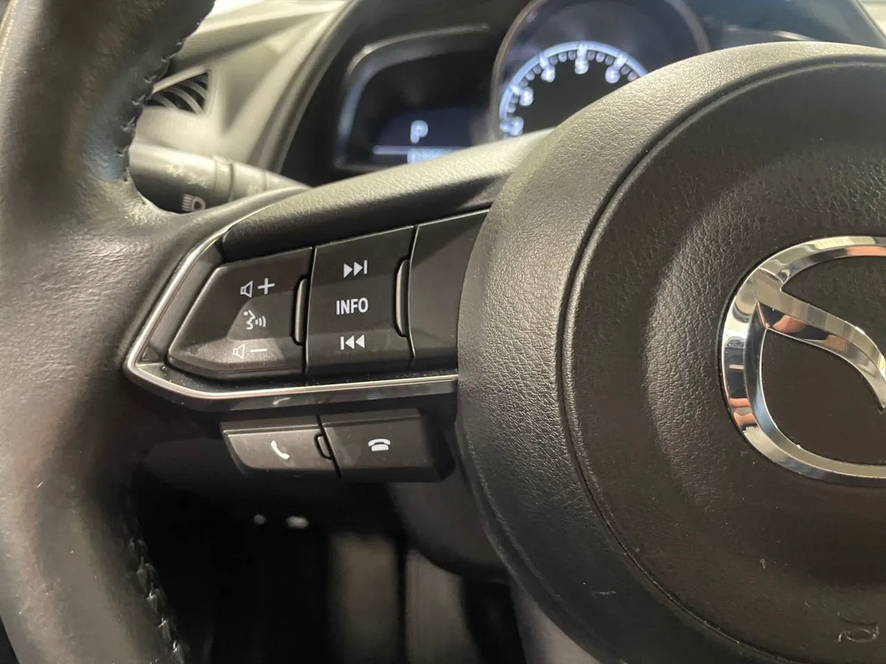 Vehicle image 20